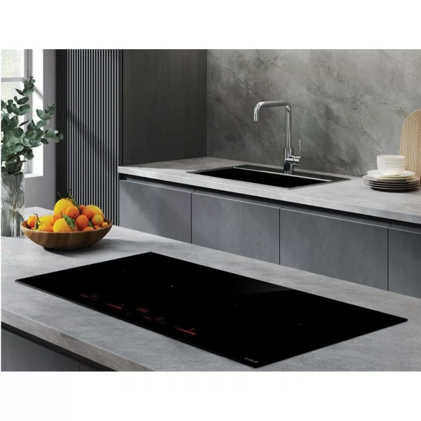 картинка Индукционная варочная панель ELICA Ratio 874 Slim BL от магазина SEFI