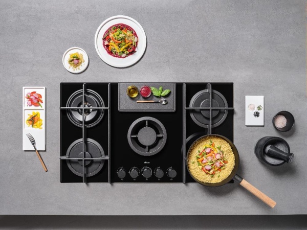 картинка Варочная панель Elica NIKOLATESLA FLAME EVO BL/A/88 от магазина SEFI